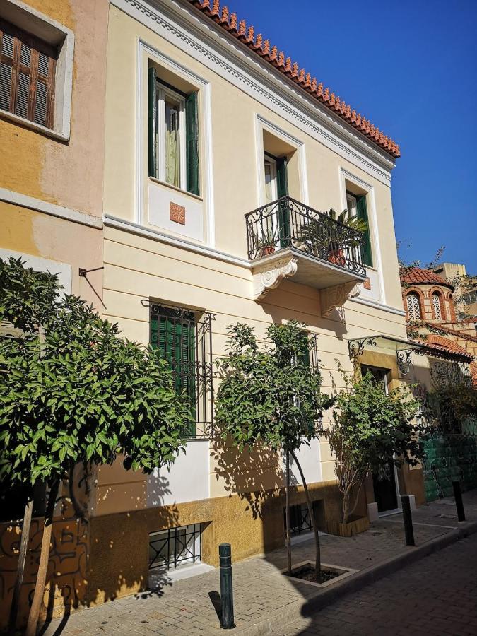Psyri Neoclassical House With Yard Athena Bagian luar foto